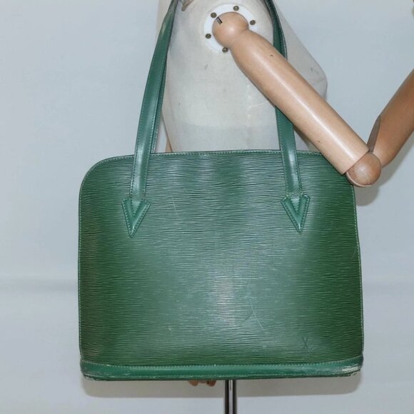 LOUIS VUITTON Epi Lussac Shoulder Bag Green M52284 LV Auth 128573 - Picture 3 of 16